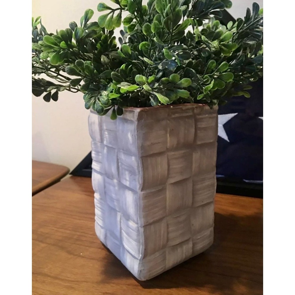 Vintage Shawnee Pottery Vase: Gray Basket Weave with Pink‎ Glaze